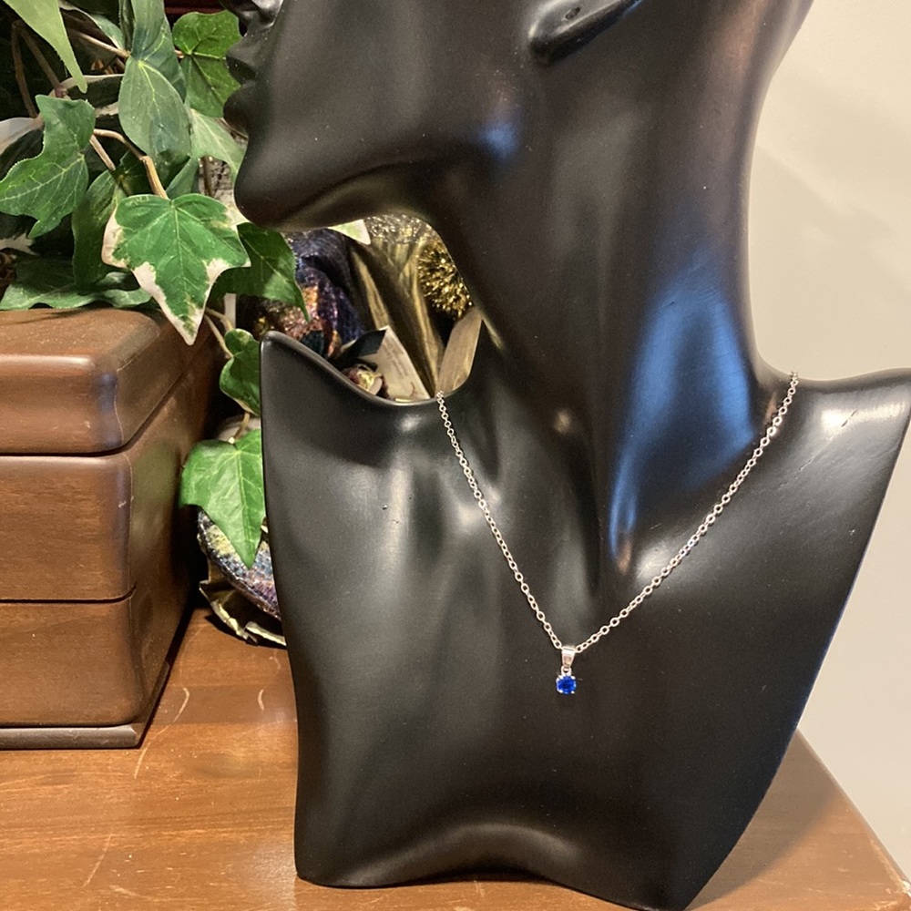 NWOT - New Effy Silvertone Necklace & Blue Sapphire Round Pendant